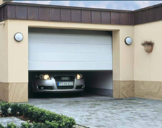 Puertas de garaje seccionales Valencia