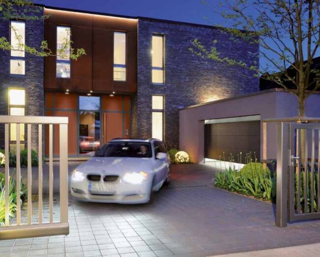 Automatismos y motores para puertas