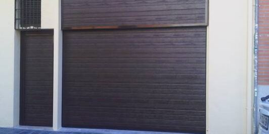 Reparación de puertas de garaje en Valencia
