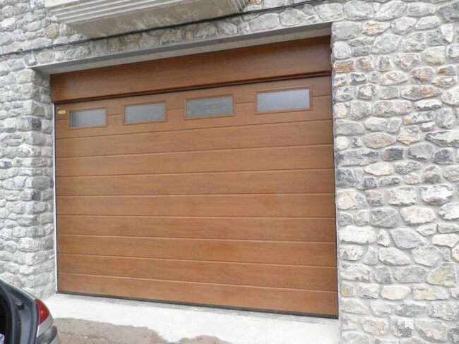 Montaje puertas garaje Valencia