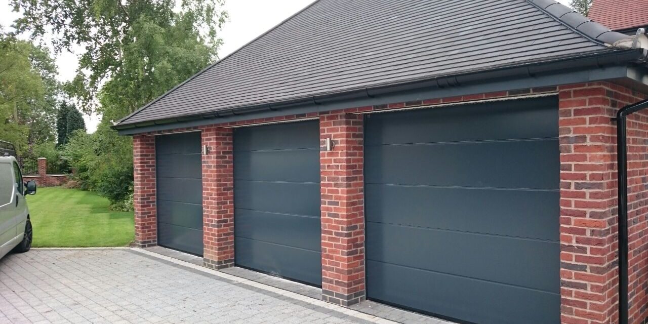 Puertas de garaje Valencia