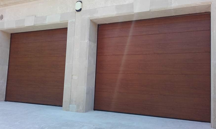 Distribuidores de puertas Hormann Valencia