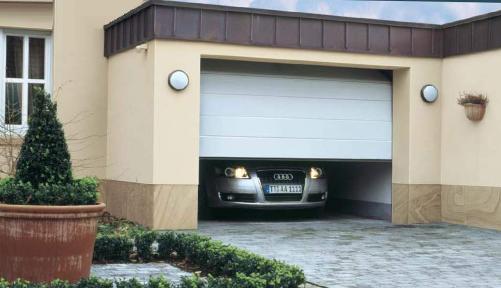 Empresas de automatismos para puertas Valencia con experiencia