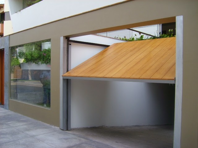Empresa de automatismos para puertas
