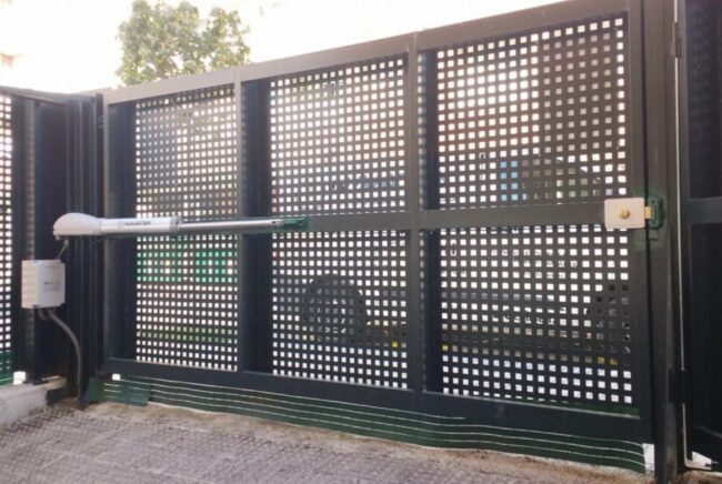 Servicios de montaje puertas de garaje Valencia Servicios de montaje puertas de garaje Valencia