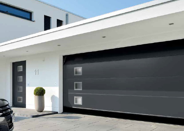 Servicio de montaje puertas de garaje Valencia profesional