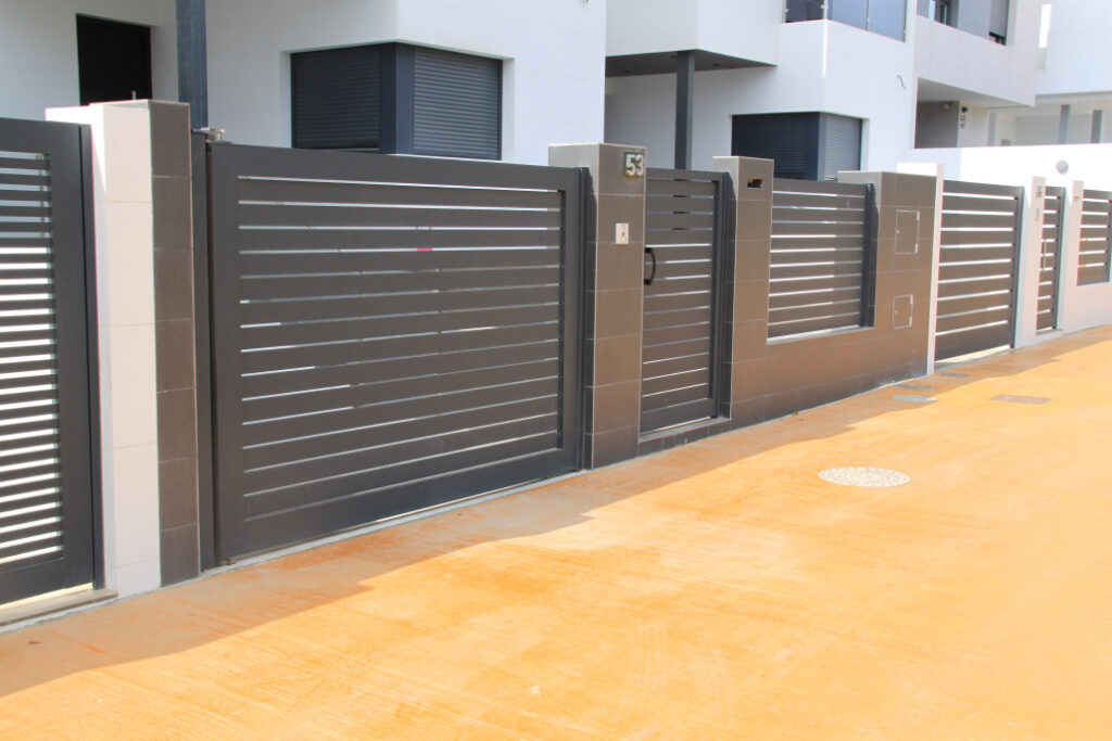 Empresa de puertas Portalum en Valencia profesional